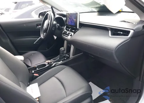 2024 Toyota Corolla Cross Xle z USA, uszkodzony, nr VIN 7MUDAAAG0RV111793